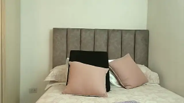 Snapshot of karina_lewis_ chatting on 02/09/26, 03:59 karina lewis online show from 02/09/26, 03:59