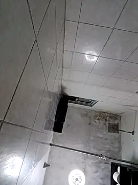 Riatatuil online show from 10/28/25, 10:09