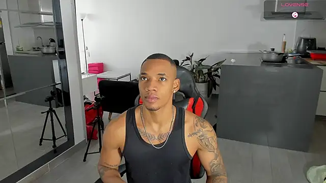 Snapshot of TROYWESLY- chatting on 02/15/26, 09:03 TROYWESLY- online show from 02/15/26, 09:03