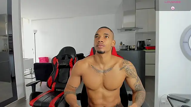 TROYWESLY- online show from 05/05/26, 03:26