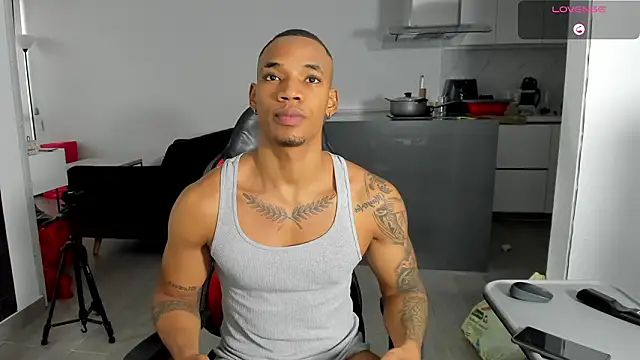 Snapshot of TROYWESLY- chatting on 02/14/26, 10:32 TROYWESLY- online show from 02/14/26, 10:32