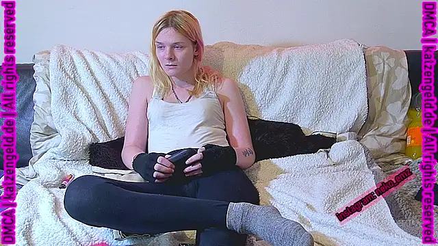 emma neko online show from 01/16/25, 03:24