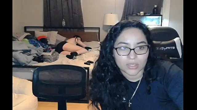 Elliewgfs online show from 03/17/25, 02:08