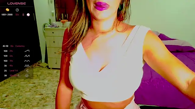 Snapshot of dalila_sexxx chatting on 07/21/26, 04:47 dalila sexxx online show from 07/21/26, 04:47