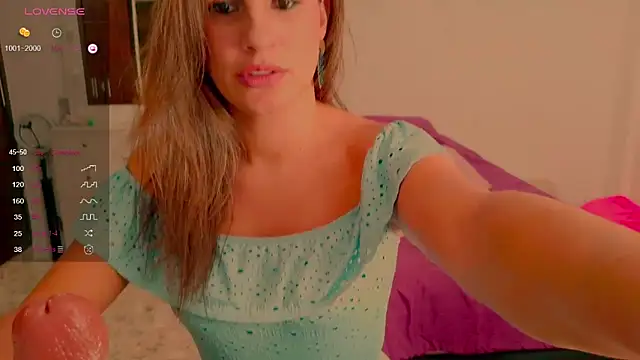 Snapshot of dalila_sexxx chatting on 06/13/26, 04:43 dalila sexxx online show from 06/13/26, 04:43