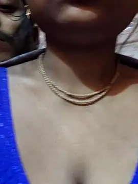 DARK WINE  online show from 12/02/25, 12:33