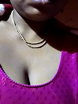 DARK WINE  online show from 11/10/25, 10:48