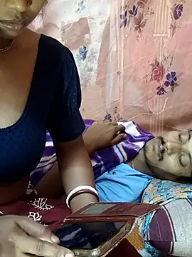 DARK WINE  online show from 02/28/26, 10:31