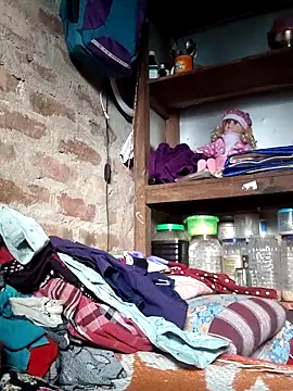 DARK WINE  online show from 11/24/25, 10:37