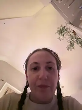 Littlelolo60 online show from 04/10/26, 09:11