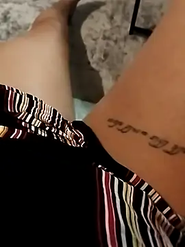 Snapshot of MarochienneAnissa chatting on 02/26/26, 12:21 MarochienneAnissa online show from 02/26/26, 12:21