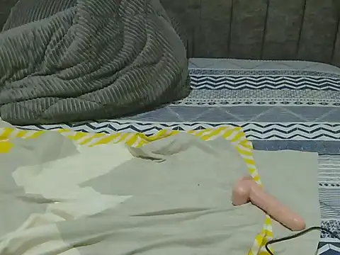 miss-seductive online show from 04/05/26, 11:06