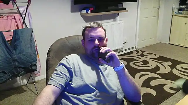 chubby british blonde uk online show from 02/19/26, 09:45