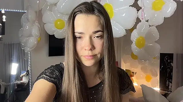 Mika Miller online show from 03/16/26, 10:45