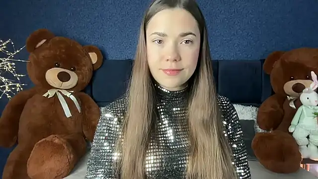 Mika Miller online show from 04/08/26, 04:58