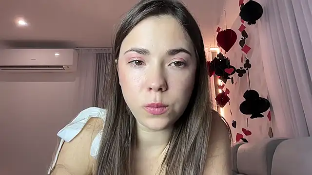 Mika Miller online show from 04/28/26, 10:14