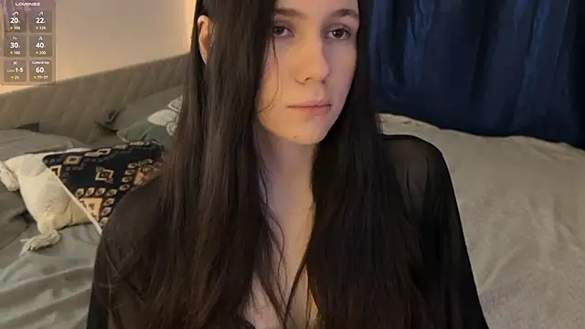 jennetdoll online show from 02/04/25, 04:08
