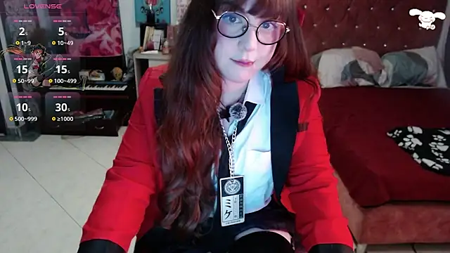 Snapshot of Avril2001 chatting on 02/10/26, 04:22 Avril2001 online show from 02/10/26, 04:22