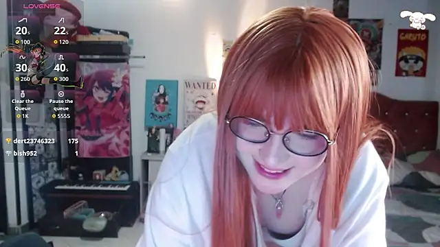 Snapshot of Avril2001 chatting on 10/05/25, 02:46 Avril2001 online show from 10/05/25, 02:46