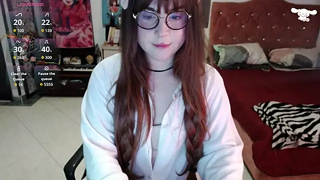 Snapshot of Avril2001 chatting on 02/21/26, 05:53 Avril2001 online show from 02/21/26, 05:53