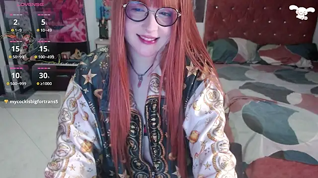Snapshot of Avril2001 chatting on 10/10/25, 02:12 Avril2001 online show from 10/10/25, 02:12