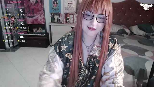 Snapshot of Avril2001 chatting on 10/15/25, 02:21 Avril2001 online show from 10/15/25, 02:21