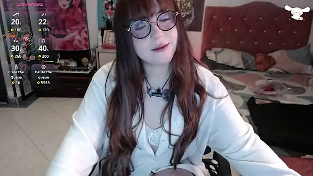 Avril2001 online show from 04/13/26, 05:55