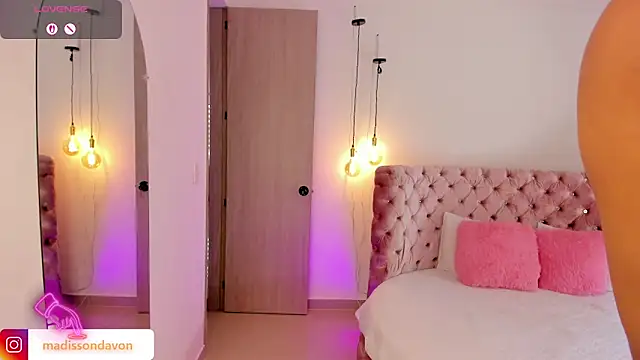 madisson davon online show from 03/01/26, 03:01