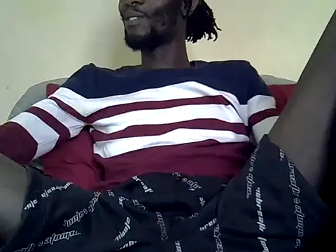 Snapshot of Delicious-D chatting on 05/15/26, 07:06 Delicious-D online show from 05/15/26, 07:06