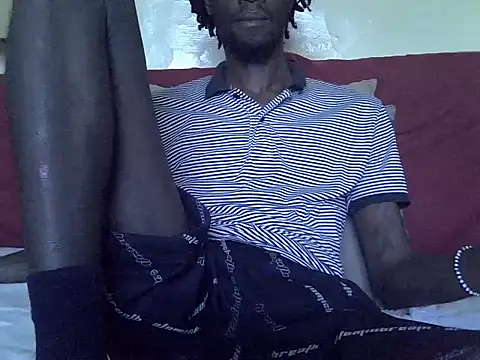 Snapshot of Delicious-D chatting on 10/20/25, 06:26 Delicious-D online show from 10/20/25, 06:26