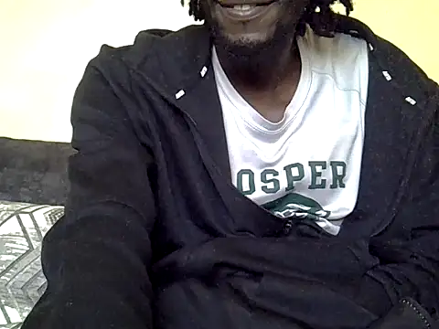 Snapshot of Delicious-D chatting on 04/18/26, 11:56 Delicious-D online show from 04/18/26, 11:56