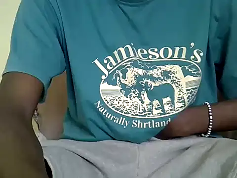 Snapshot of Delicious-D chatting on 07/07/26, 05:43 Delicious-D online show from 07/07/26, 05:43