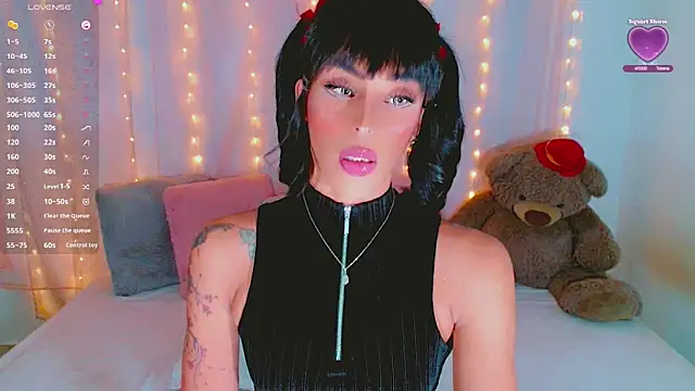 AlanaBekeer online show from 10/14/25, 10:53