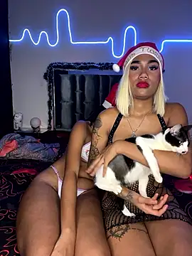 Snapshot of Lya-Kasandra chatting on 12/05/24, 04:26 Lya-Kasandra online show from 12/05/24, 04:26