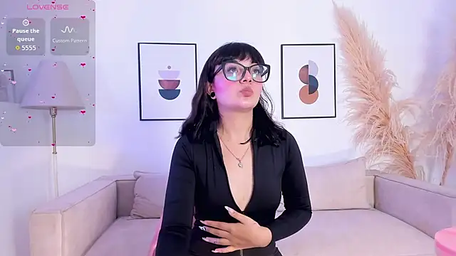 Sweet Namii online show from 10/09/25, 08:20