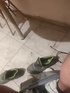 skrigul12 online show from 03/15/25, 02:24