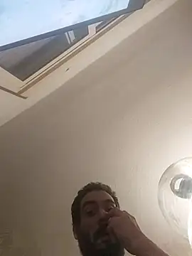 skrigul12 online show from 11/01/25, 03:35