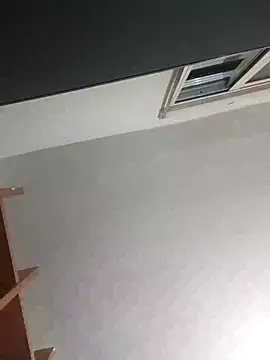 skrigul12 online show from 09/23/25, 05:42