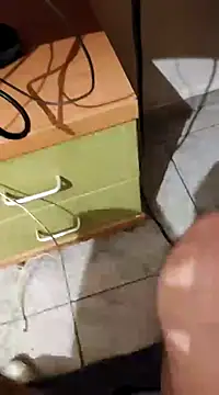 skrigul12 online show from 02/14/25, 08:37