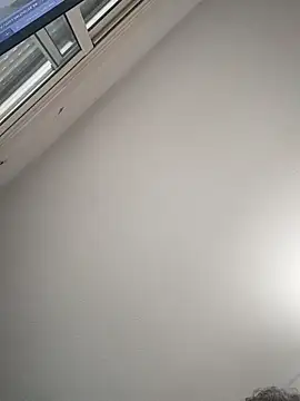 skrigul12 online show from 10/18/25, 12:18