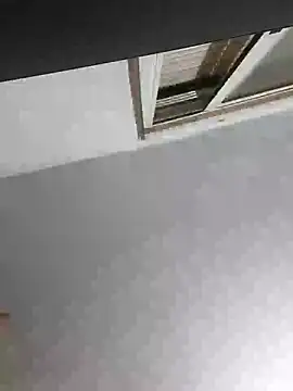 skrigul12 online show from 12/28/24, 08:15