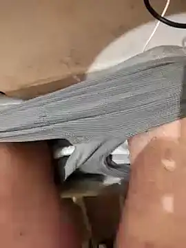 skrigul12 online show from 12/10/24, 11:30