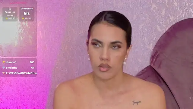 Camille Torres online show from 12/04/25, 02:05