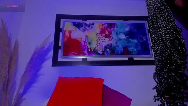 Snapshot of Scarlett_811 chatting on 01/19/26, 03:32 Scarlett 811 online show from 01/19/26, 03:32