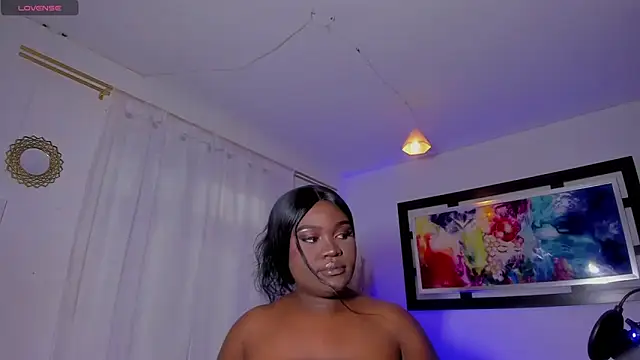 Scarlett 811 online show from 11/18/25, 08:56