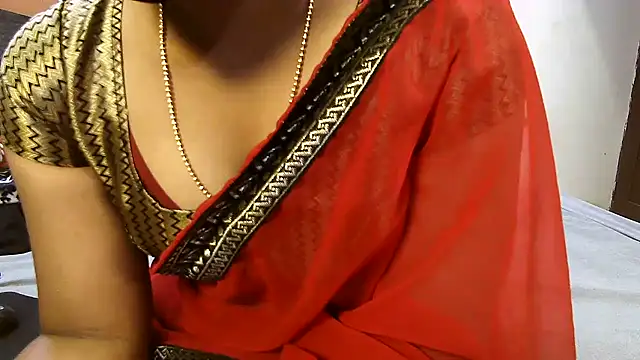 VR here 4U online show from 04/07/26, 06:32