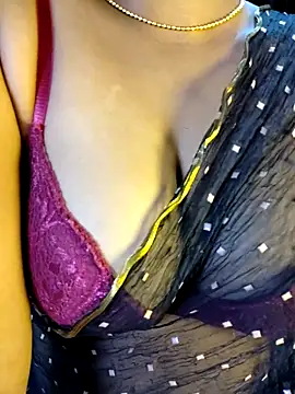 VR here 4U online show from 02/26/26, 07:03