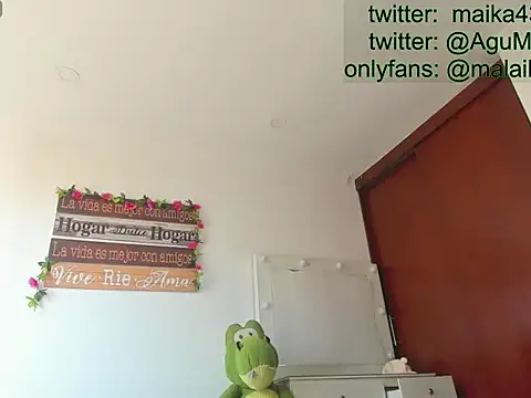 Snapshot of maika28 chatting on 04/10/26, 01:18 maika28 online show from 04/10/26, 01:18