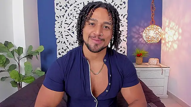 Snapshot of MikeEstevess chatting on 03/13/25, 09:37 MikeEstevess online show from 03/13/25, 09:37