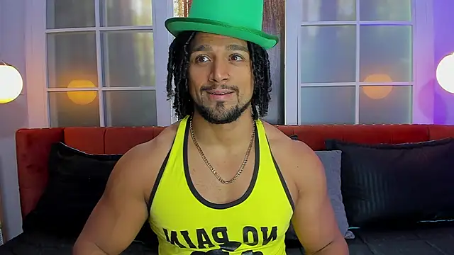 Snapshot of MikeEstevess chatting on 03/16/25, 04:20 MikeEstevess online show from 03/16/25, 04:20
